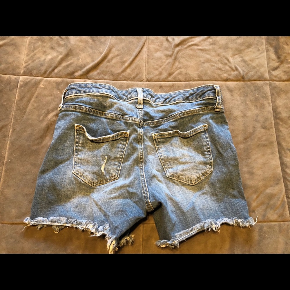 Universal thread shorts - Picture 3 of 3